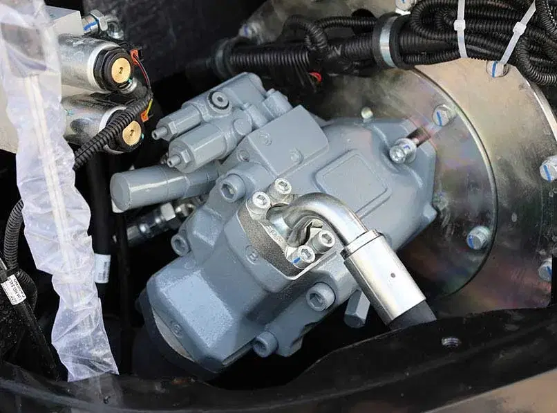 BRAND HYDRAULIC PUMP